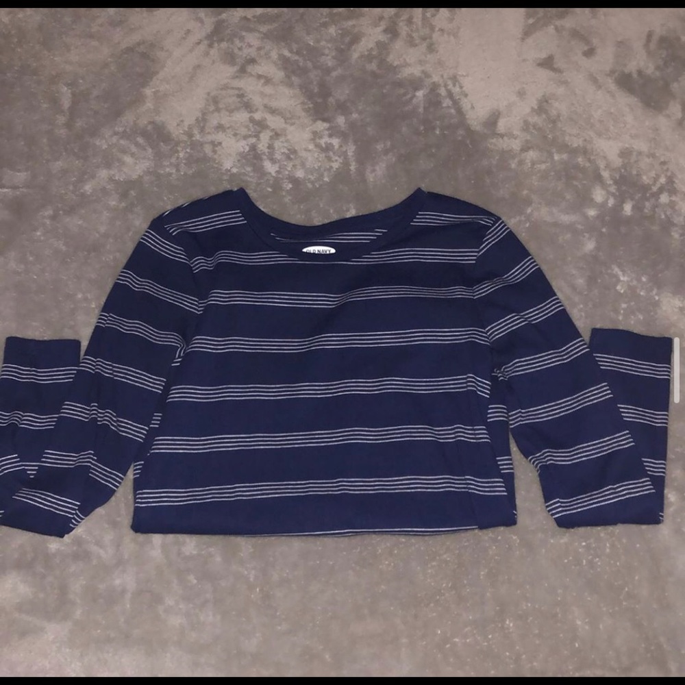Old navy shirt